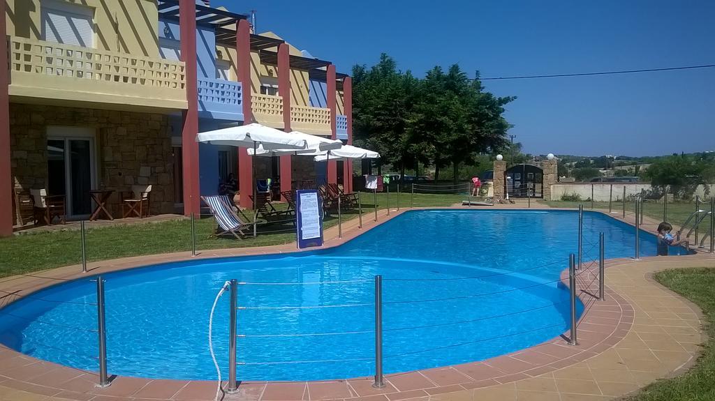 Ydna Family Hotel Apartments Possidi Zewnętrze zdjęcie